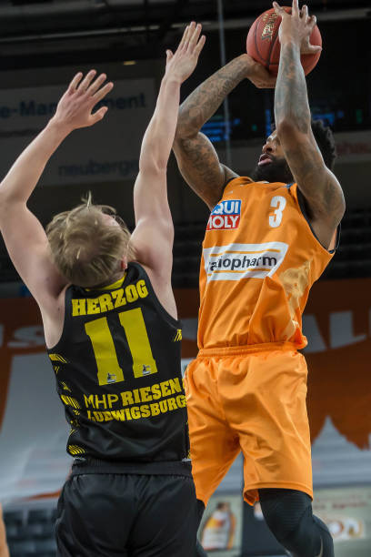 方防守针对 方防守针对