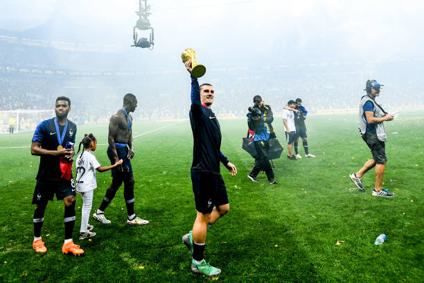 的人提供的 的人提供的